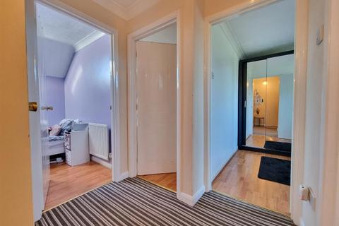 32 Ambleside Drive, Spalding, PE11 1JU