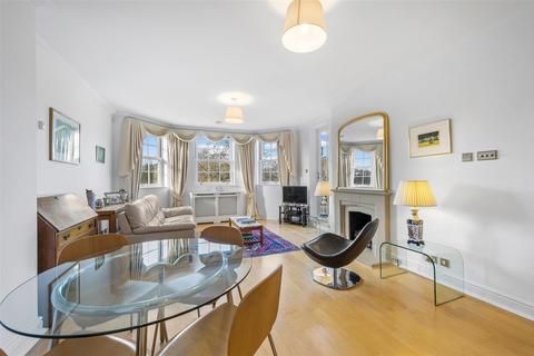 76 Chapman Square, London, SW19 5QU