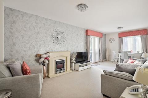 1 bedroom apartment for sale, Moorfield Road, Denham, Uxbridge