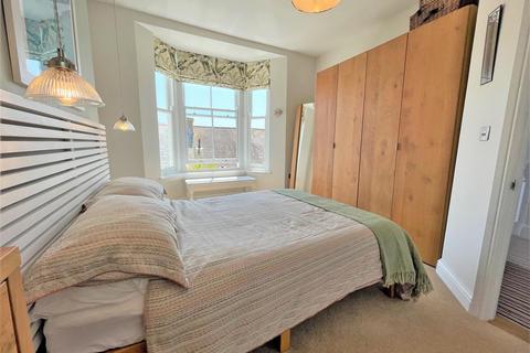 32a Esplanade, Fowey, PL23 1HY