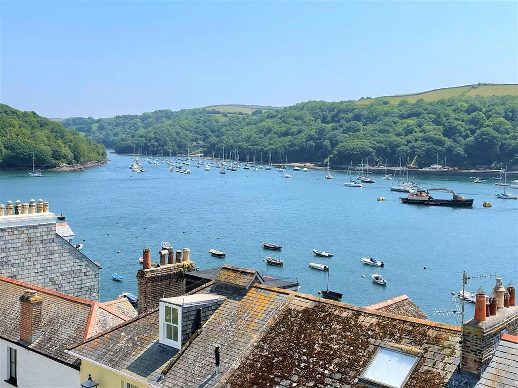 Esplanade, Fowey 2 bed apartment for sale £495,000