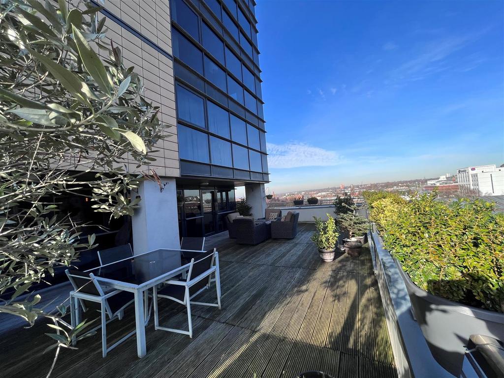 Tempus Tower, 9 Mirabel Street, Manchester 2 bed apartment for sale £