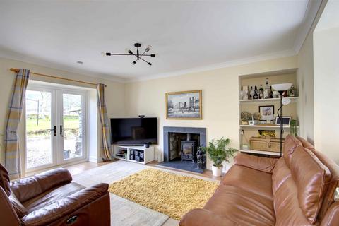 4 bedroom detached house for sale - Ivy Cottage Drumnadrochit Inverness IV63 6UW