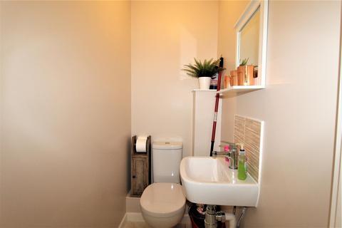 62 Faraday Drive, Minster On Sea, Sheerness, ME12 3UQ