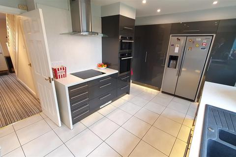 30 Hoopers Close, Bottesford, Nottingham, NG13 0FH