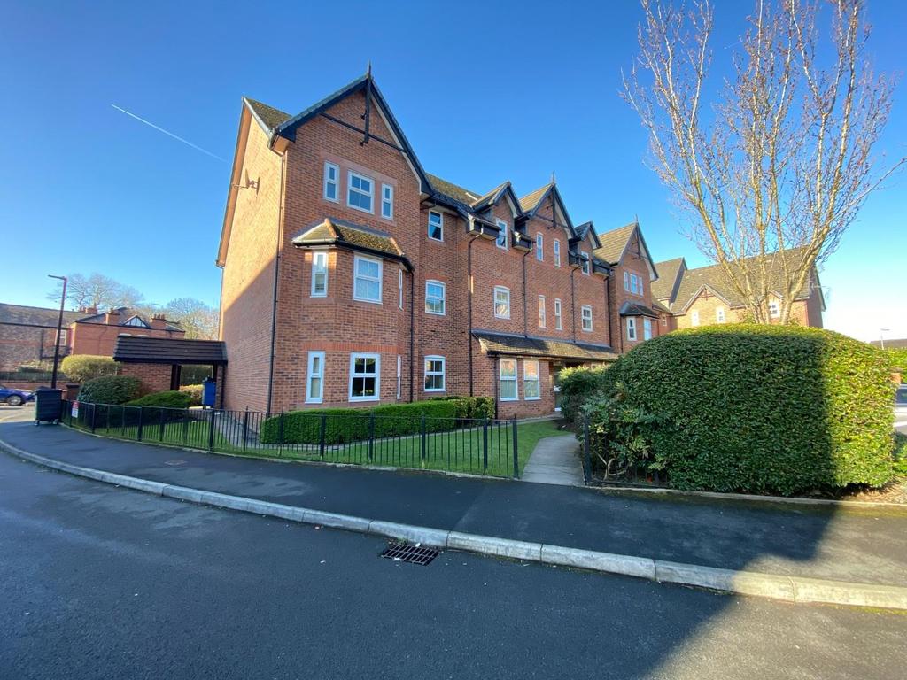 New Copper Moss, Moss Lane, Altrincham 2 bed apartment £995 pcm (£230 pw)