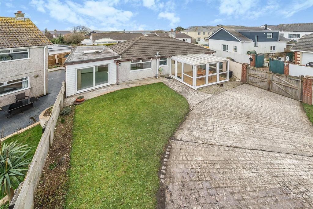 Cubert 3 bed bungalow for sale £399,950