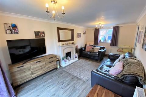 3 bedroom detached house for sale, Syerston Way, Newark