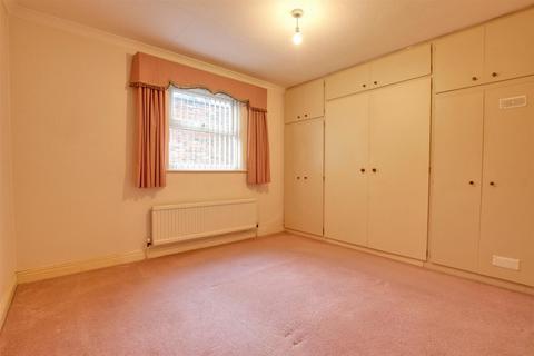 2 bedroom apartment for sale, Spencer Street, Beverley