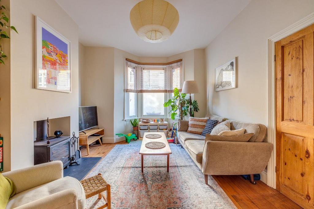 91 Shaftesbury Avenue, Montpelier1.jpg