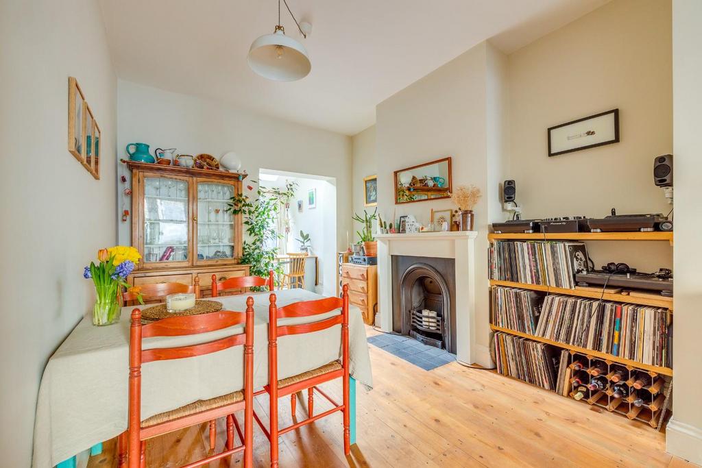 91 Shaftesbury Avenue, Montpelier5.jpg