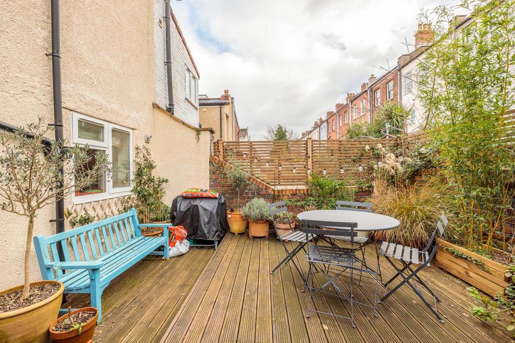 91 Shaftesbury Avenue, Montpelier37.jpg
