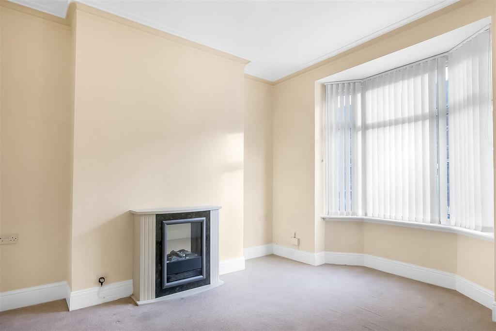 Easson Road, Darlington 2 bed terraced house £85,000
