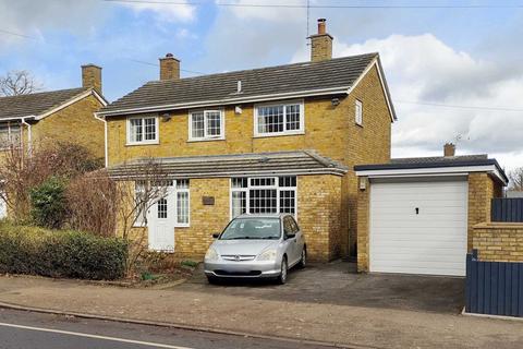 242 Boxted Road, Hemel Hempstead, HP1 2QU