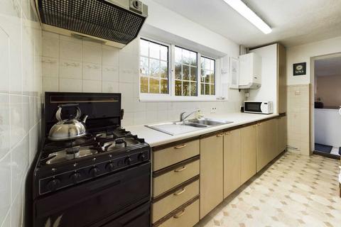242 Boxted Road, Hemel Hempstead, HP1 2QU