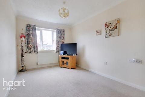 6a All Saints Close, Elm, Wisbech, PE14 0BH