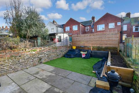 3 bedroom terraced house for sale - Astley Avenue, Dover, Kent