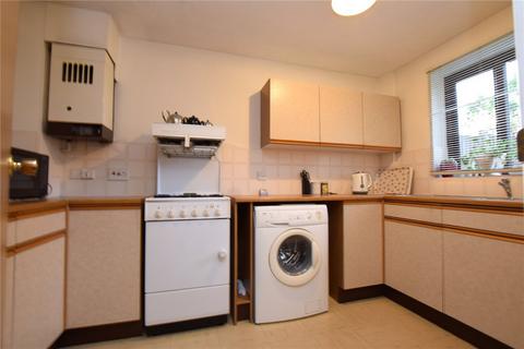 5 Aldington Close, Dagenham, RM8 1YQ