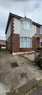 2 bedroom semi-detached house to rent, Starmer Crescent, Dl1
