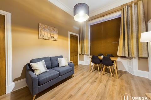2 bedroom flat to rent, Montague Street, South Side, Edinburgh, EH8
