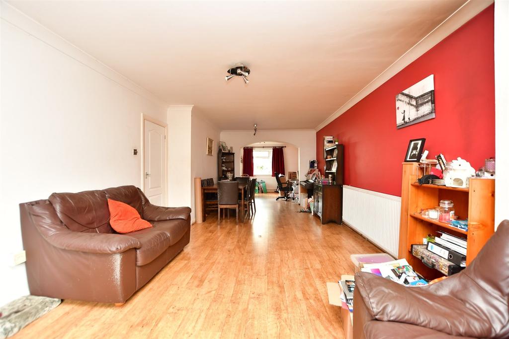 Queendown Avenue, Parkwood... 4 bed link detached house £435,000