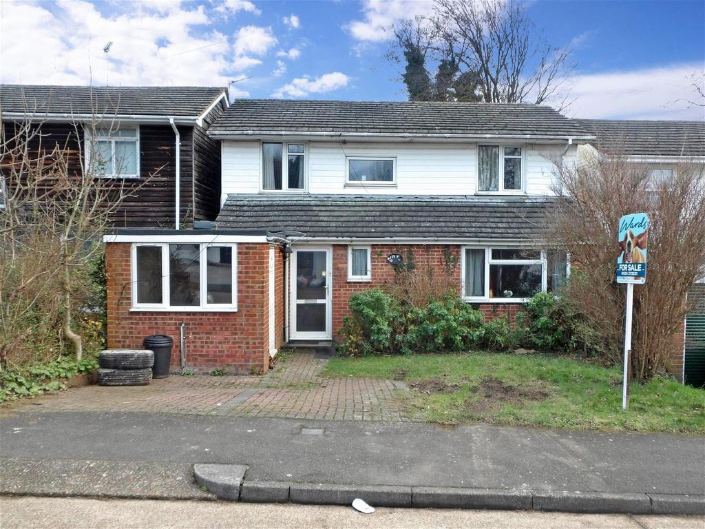 Queendown Avenue, Parkwood... 4 bed link detached house £435,000