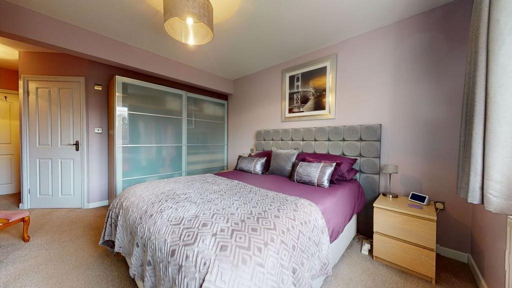 Principle bedroom