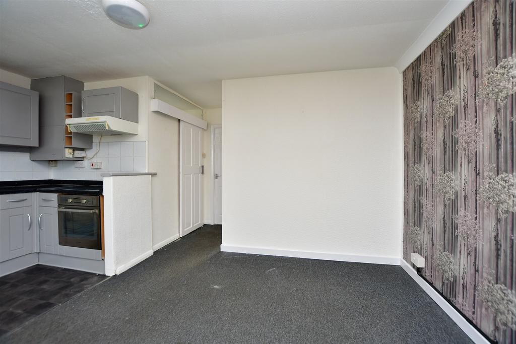 Kitchen/ Living Area