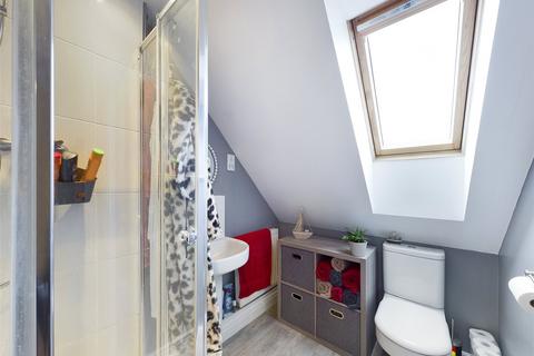 10 Graces Field, Stroud, GL5 4EN