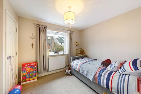 10 Graces Field, Stroud, GL5 4EN