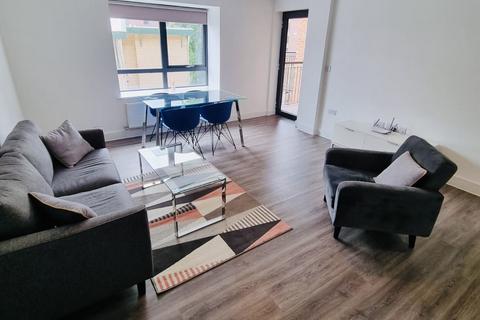 2 Bed Apt Balcony & Parking Baltic Triangle