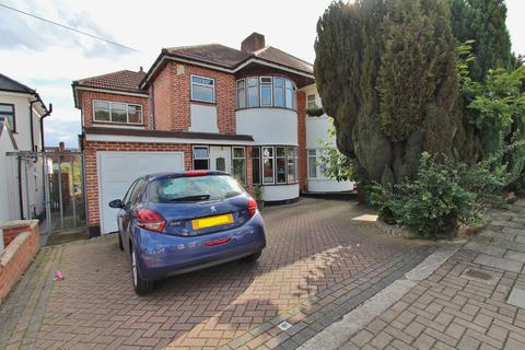 5 bedroom semi-detached house to rent - Vernon Drive, Stanmore, HA7