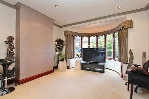 5 bedroom semi-detached house to rent - Vernon Drive, Stanmore, HA7