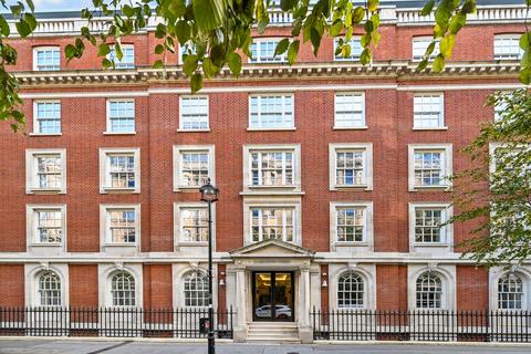 3 bedroom apartment for sale - Bolsover Street, London, W1W