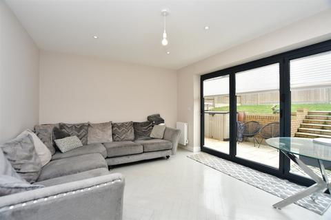 4 bedroom semi-detached house for sale, Commodores Close, Minster-On-Sea, Sheerness, Kent