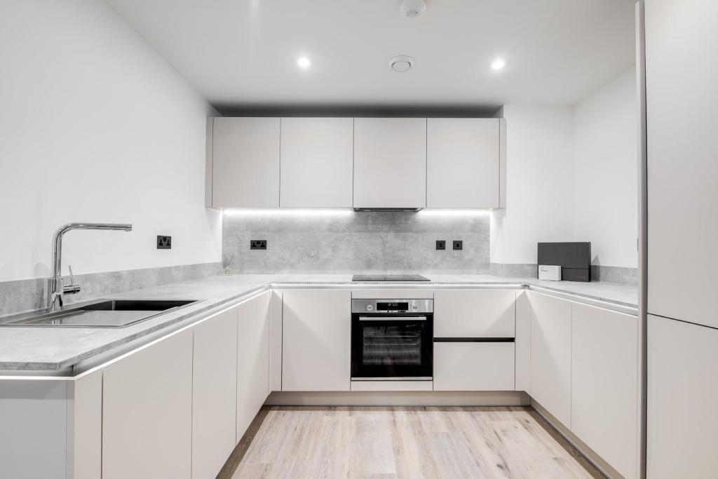 Crawford Building, 112 Whitechapel 2 Bed Terraced House - £2,850 Pcm 