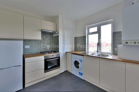 2 bedroom apartment for sale - Green Lanes, London, N13