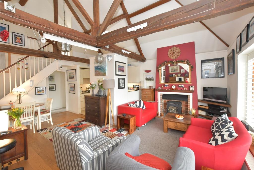 Saxon Meadow, Tangmere, Chichester, West Sussex 3 bed barn conversion