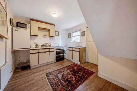 2 bedroom semi-detached house for sale - Alexandra Road, Addlestone, KT15