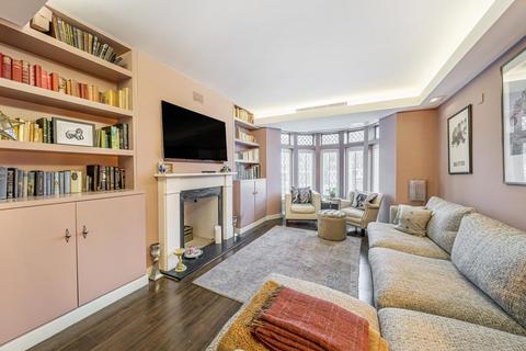2 Hornsey Lane Gardens, London, N6 5PB