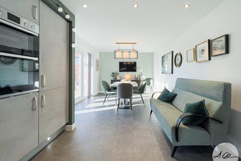 25 Edgar Drive, Thirsk, YO7 1TY
