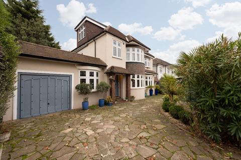 5 bedroom detached house for sale - South Lodge Drive, London, N14