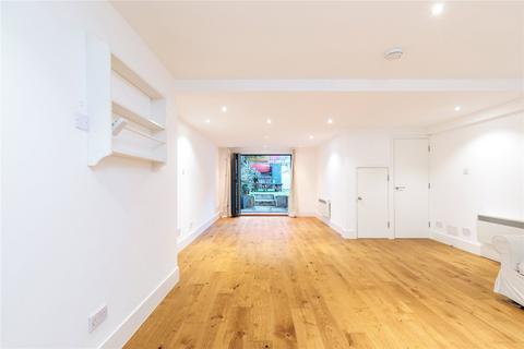 Studio to rent, Caledonian Road, Islington, London