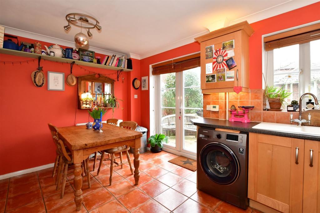 Kitchen/Dining Room