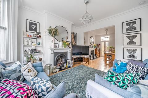 4 Fairthorn Road, London, SE7 7RL