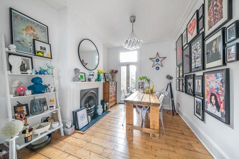 4 Fairthorn Road, London, SE7 7RL