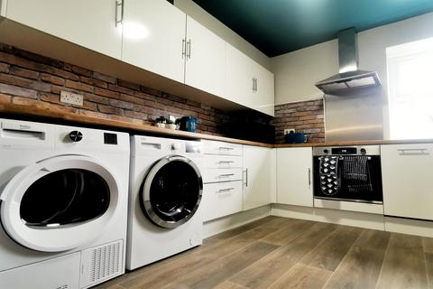 undefined, Broadway, Pontypridd