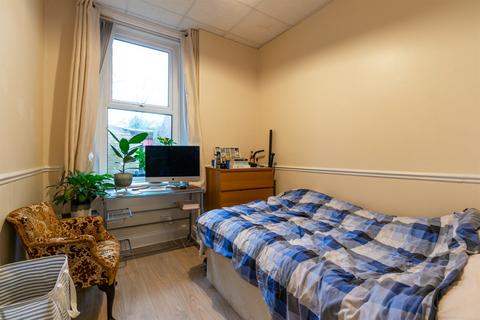 2 bedroom flat to rent, Fairfield Road, Jesmond, Newcastle Upon Tyne