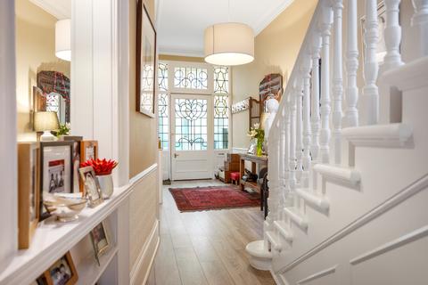 115 Randolph Road, Glasgow, G11 7DS