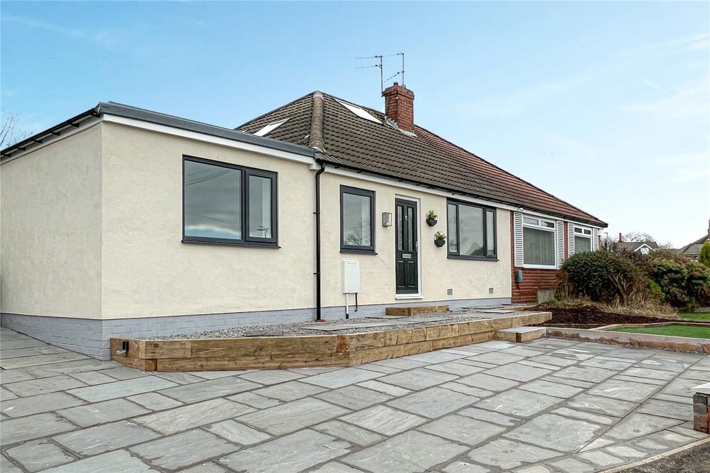 Rishworth Drive, New Moston... 3 bed semidetached bungalow £250,000